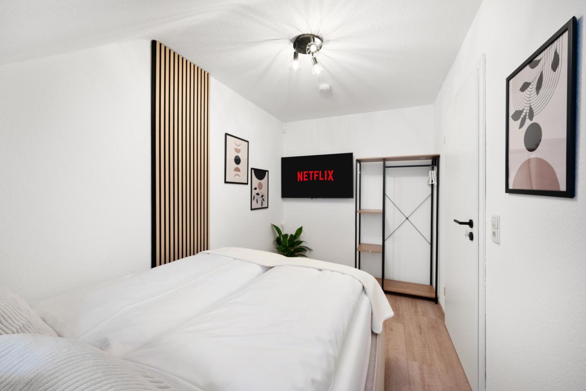 Malu Rooms - Im Stadtzentrum, Smarttv, Netflix, 24H Checkin Ludwigsburg Bagian luar foto